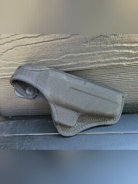 BIANCHI Black Nylon Pistol Holster
